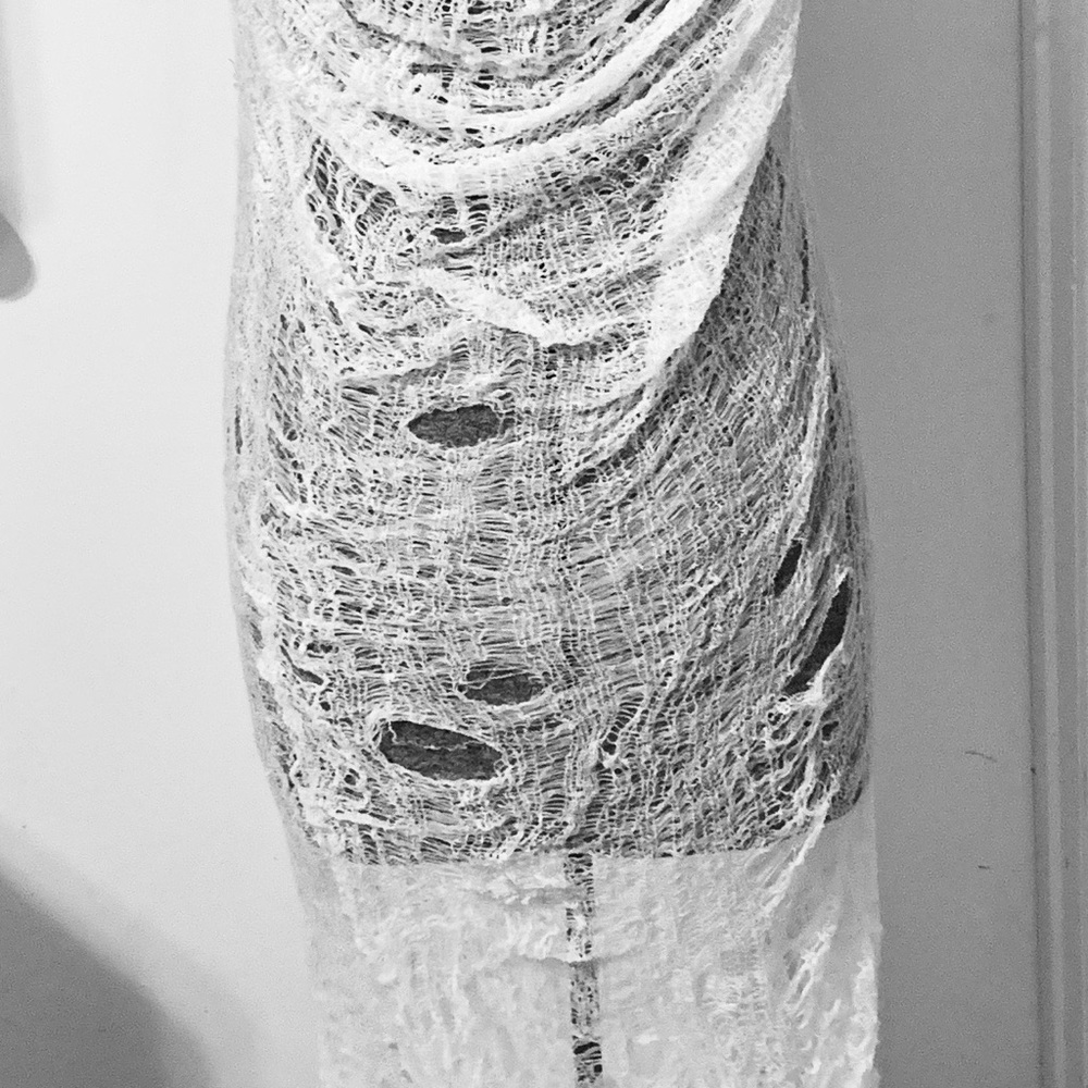Hand shredded T-shirt maxi - Picture 2 of 3